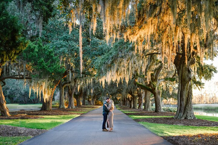 Capture Unforgettable Moments: Private Holiday Photography  - Photo 1 of 6